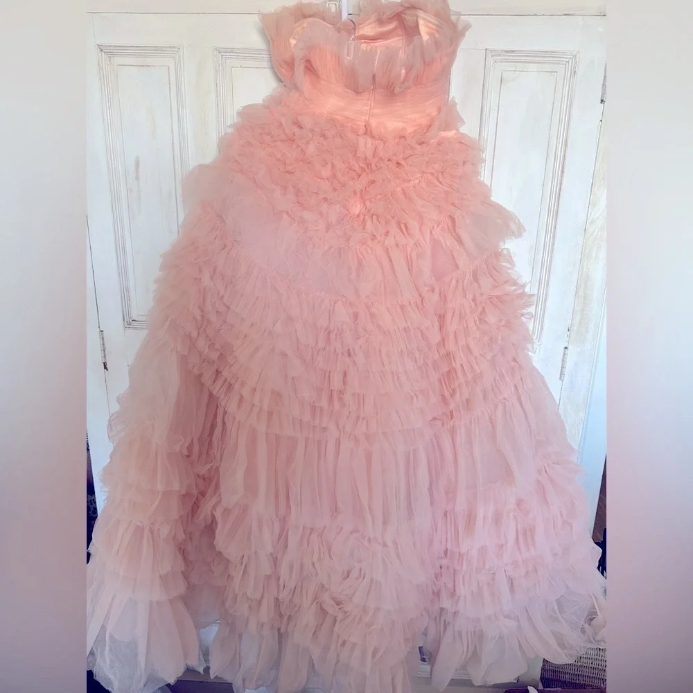 MAC DUGGAL tiered strapless tulle high low gown size 6 - Picture 8 of 16